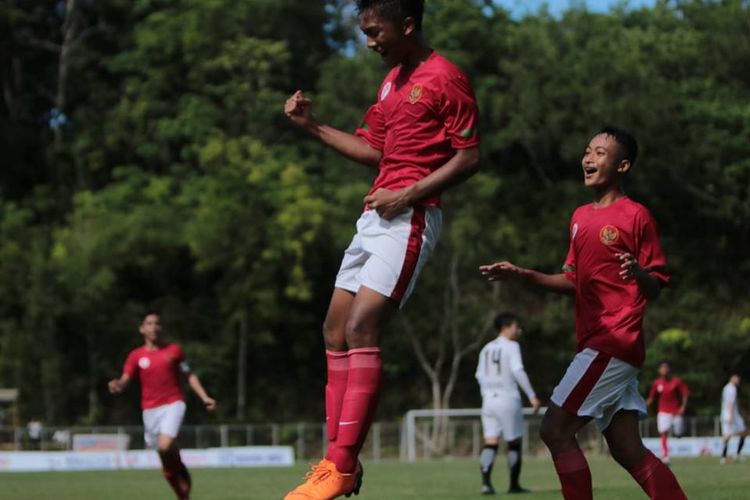 Kemenangan Busan FC membuat Timnas Pelajar Indonesia U-15 tampil sebagai juara Grup A dengan raihan 6 poin.