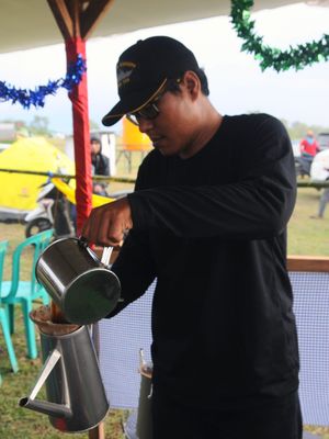 Pelaku UMKM kopi Tambora ikut meramaikan Festival Pesona Tambora.