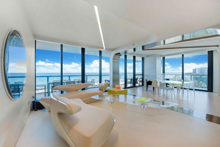 Kondominium Zaha Hadid dengan perabot yang serba futuristik