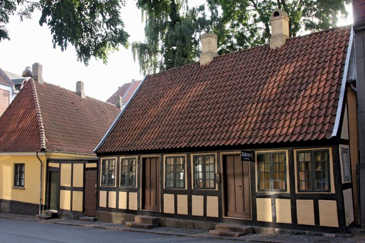 Rumah masa kecil Hans Christian Andersen di Odense, utara Pulau Funen, Denmark.