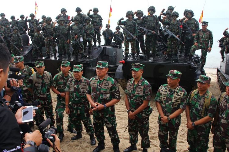 Panglima Komando Armada (Koarmabar) I Laksamana Muda (Laksda) TNI Yudo Margono menegaskan bahwa Kabupaten Natuna akan tetap menjadi prioritas pengamanan TNI AL