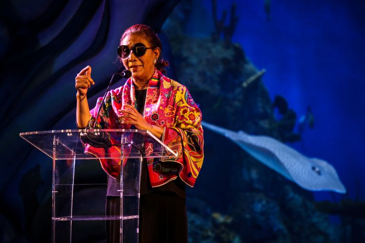 Menteri Kelautan dan Perikanan (KKP), Susi Pudjiastuti memberikan sambutan saat meresmikan Jakarta Aquarium di Neo SOHO Mall, Jakarta Barat, Selasa (16/10/2018). Menteri Kelautan dan Perikanan (KKP), Susi Pudjiastuti meresmikan Jakarta Aquarium yang memiliki konsep edutainment sekaligus dapat menjadi sebuah destinasi wisata baru bagi masyarakat.