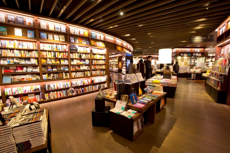 Toko Buku Tsutaya Umeda