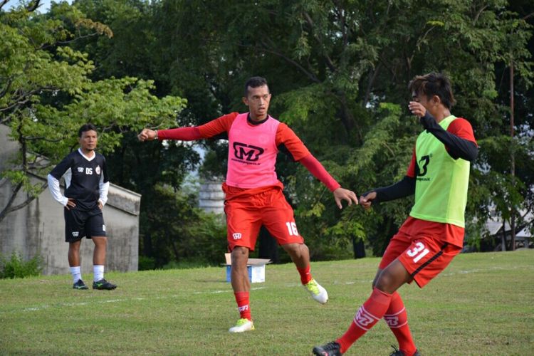 Ngurah Nanak Bakal Debut Saat Semen Padang Lawan Batang Anai FC Ngurah Nanak Bakal Debut Saat Semen Padang Lawan Batang Anai FC
