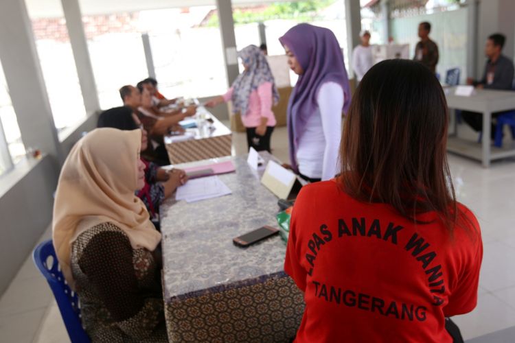 31 Tahanan Lapas Anak Wanita Tangerang Ikut "Nyoblos" - Kompas.com