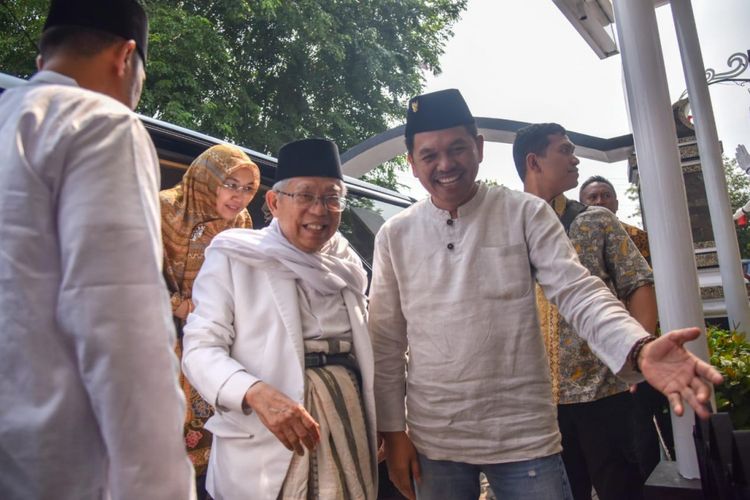 Calon Wakil Presiden RI MaRuf Amin bersama Ketua Tim Pemenangan Jokowi-Ma’ruf Jawa Barat Dedi Mulyadi 