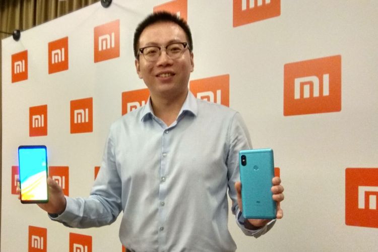 Country Manager Xiaomi Indonesia, Steven Shi saat sesi wawancara dengan media dalam peluncuran Redmi Note 5 Dual Camera