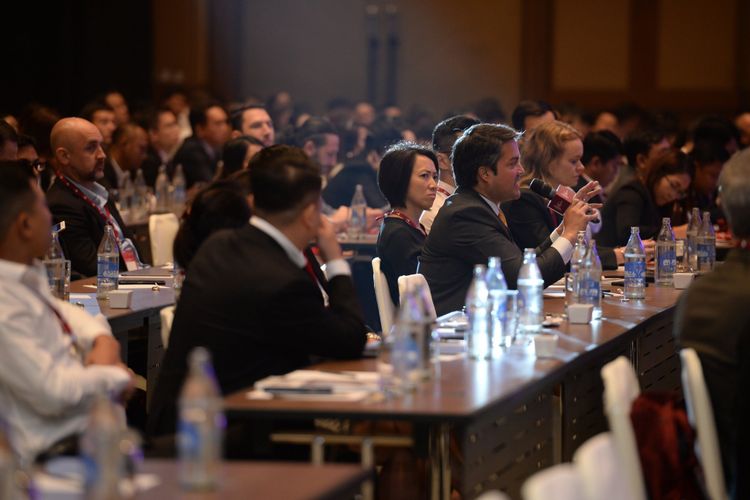 Forum diskusi dan konferensi juga mengulas tentang perkembangan teknologi dalam dunia properti di masa depan. 