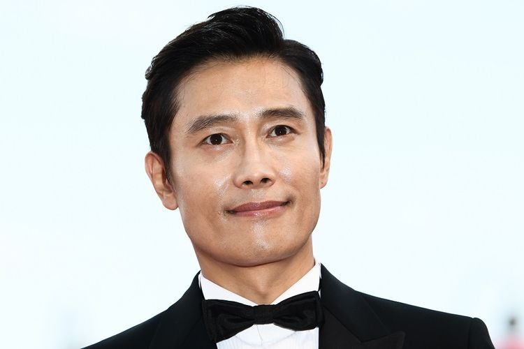 Aktor asal Korea Selatan Lee Byunghun menghadiri pemutaran perdana film Roma di Venice Film Festival di Venice Lido, Italia, pada 30 Agustus 2018.