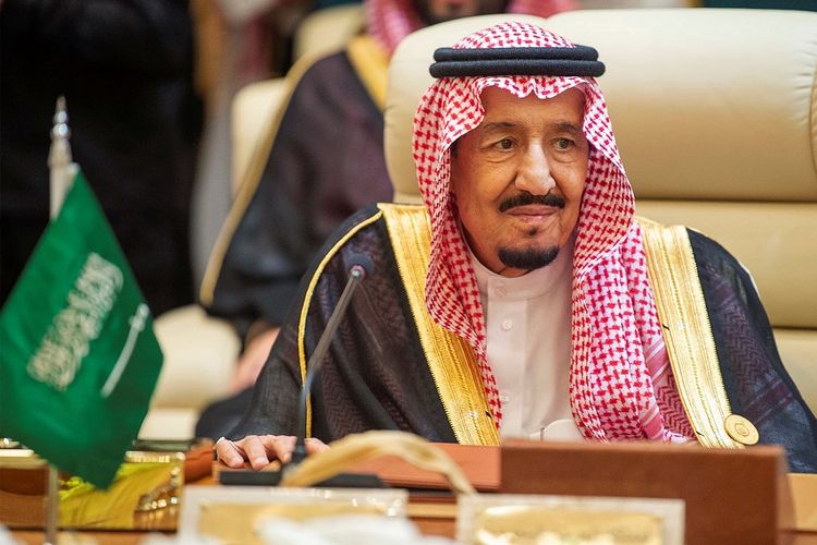 Raja Arab Saudi Salman bin Abdulaziz saat menghadiri pertemuan Dewan Kerja Sama Teluk (GCC) di Mekkah, Kamis (30/5/2019).