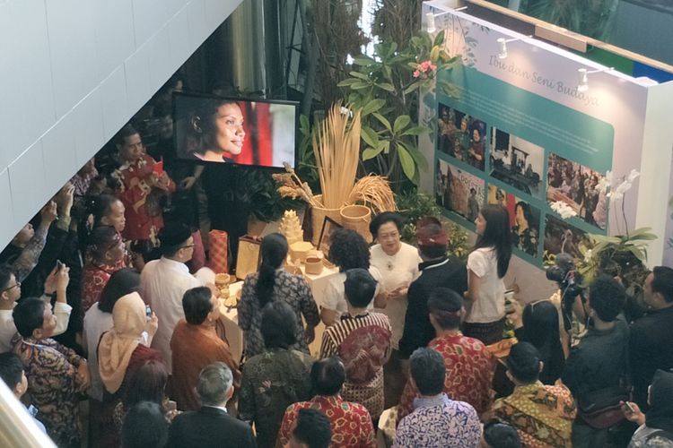 Presiden kelima RI Megawati Soekarnoputri tiba di Teater Besar, Taman Ismail Marzuki, Jakarta Pusat, Selasa (23/1/2018) sekitar pukul 14.20 WIB.