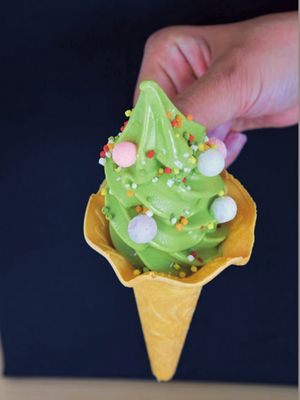 Es krim soft serve rasa Matcha 