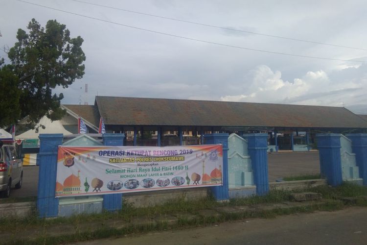 Suasana Terminal Bus Tipe A di Desa Cunda, Kecamatan Muara Dua, Kota Lhokseumawe, Aceh, Minggu (2/6/2019)