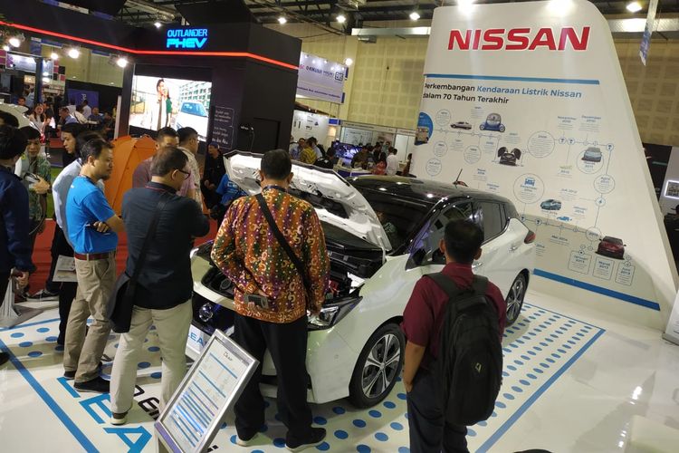 Nissan Leaf ikut pameran Indonesia Electric Motor Show 2019