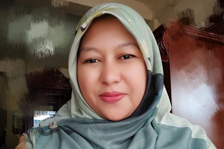 Regina Rahmi, Wakil Ketua III Bidang Kemahasiswaan, Alumni dan Kerja Sama STKIP BBG Banda Aceh
