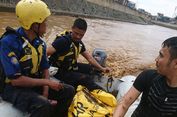 Jasad Pria Ganguan Jiwa yang Hanyut di Ciliwung Berhasil Ditemukan