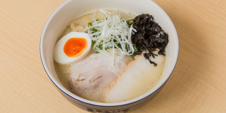 Toriton Ramen Shoyu Ajitama