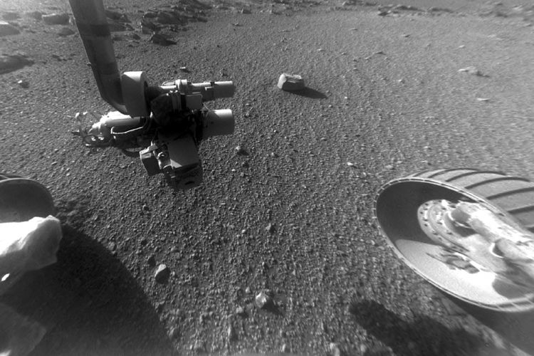 Batuan yang ditemukan di kawah Mars mirip dengan yang ada di pegunungan Hawai