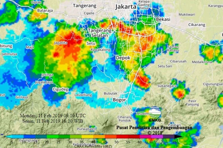 Pantauan citra satelit yang menunjukkan hujan lebat di Jabodetabek pada Senin (11/2/2019) pukul 16.10 WIB.