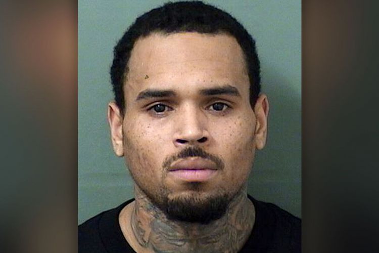 Artis musik Chris Brown ditangkap setelah tampil di Coral Sky Amphitheatre, West Palm Beach, Florida, Kamis (5/7/2018).