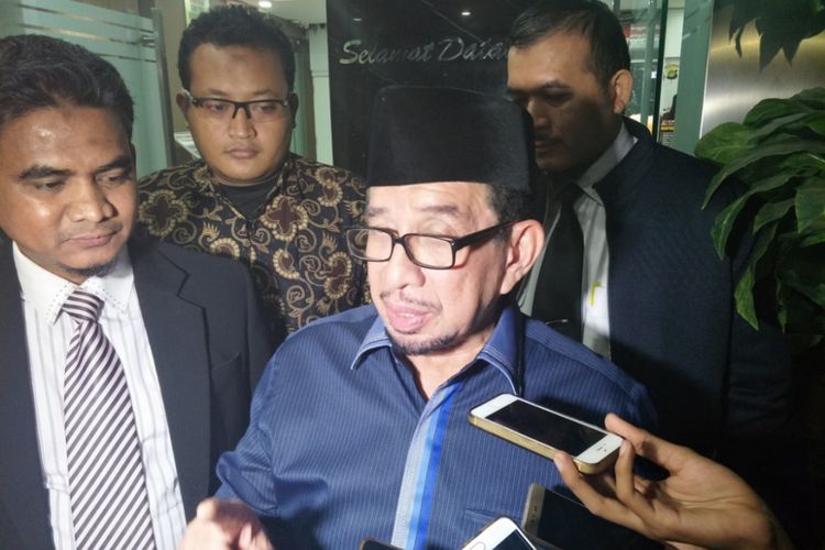 Majelis Syuro Partai Keadilan Sejahtera (PKS) Salim Aljufri  memberikan keterangan sebagai saksi kasus pencemaran nama baik dan fitnah yang dilaporkan Wakil DPR RI Fahri Hamsah, Rabu (2/5/2018).