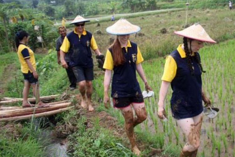 Desa Wisata Kandri di Kelurahan Kandri, Kecamatan Gunungpati, Kota Semarang, Jawa Tengah.