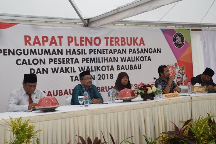Komisi Pemilihan Umum (KPU) Kota Baubau, Sulawesi Tenggara, akhirnya menetapkan lima pasangan calon yang ikut dalam Pemilihan Kepala Daerah Serentak 2018.