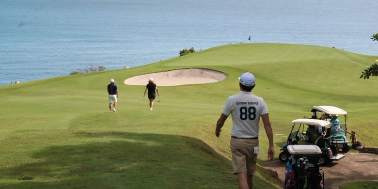 Golf Ria Bintan hole delapan, salah satu spot terbaik untuk golf di Ria Bintan.
