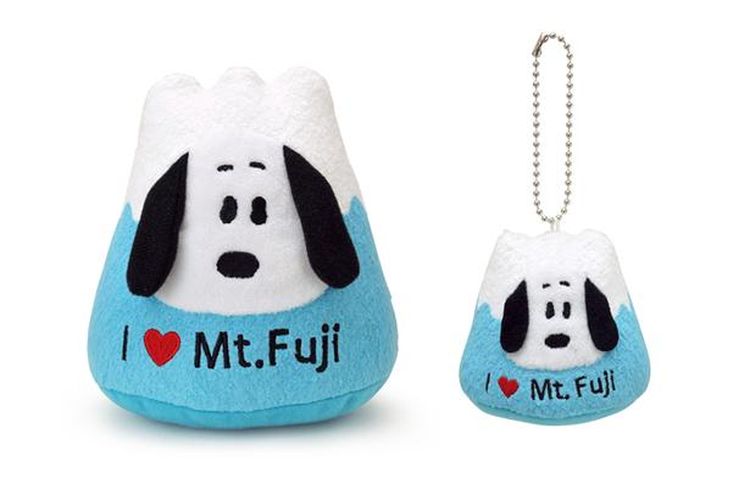 Mount Fuji Snoopy Plush Toy