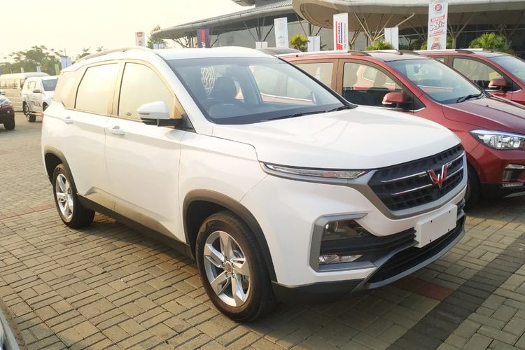 Wuling Almaz Transmisi Manual