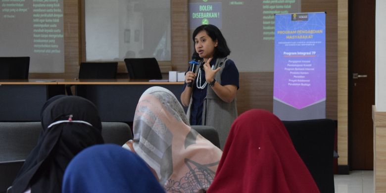 Program Studi Vokasi Komunikasi UI menyelenggarakan program pengabdian masyarakat dengan menggelar Klinik Digital seri pertama, di Gedung C Vokasi UI, Depok, Jawa Barat (7/12/2018).