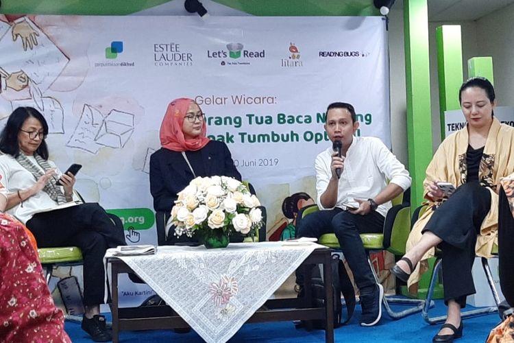 Gelar wicara bertema Orang Tua Baca Nyaring, Anak Tumbuh Optimal yang diadakan oleh The Asia Foundation dan sejumlah pihak di Ruang Serbaguna Perpustakaan Kemendikbud RI, Jakarta, Kamis (20/6/2019).