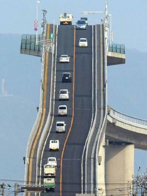 Jembatan Eshima Ohashi, Jepang.