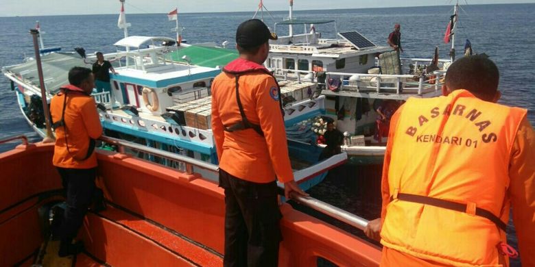 Tim SAR Kendari berhasil menemukan kapal nelayan yang hilang kontak selama 4 hari. Foto dok humas SAR Kendari