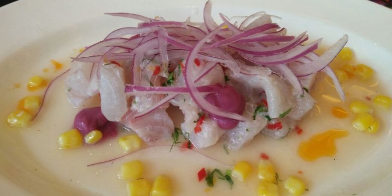 Ceviche merupakan sebuah kombinasi makanan yang juga dihasilkan oleh akulturasi budaya yang ada di Peru