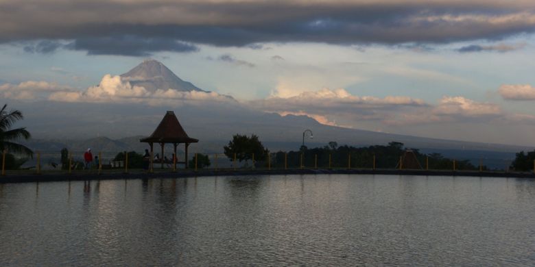 Panorama di Desa Banjaroya.