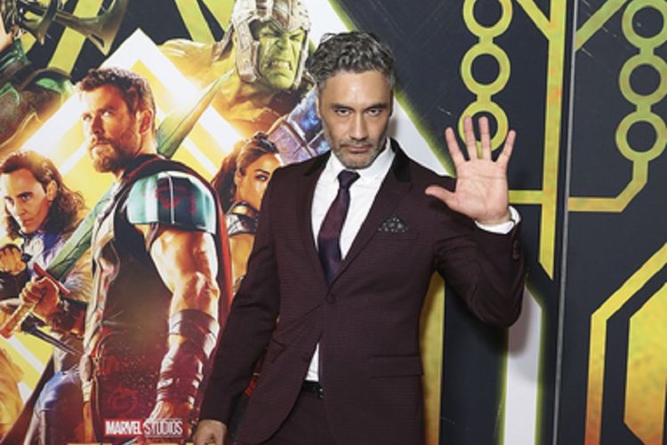 Sutradara Taika Waititi menghadiri gala premiere film produksi Marvel Studios, Thor:Ragnarok, di Hoyts EQ, Sydney, Australia, Minggu(15/10/2017).