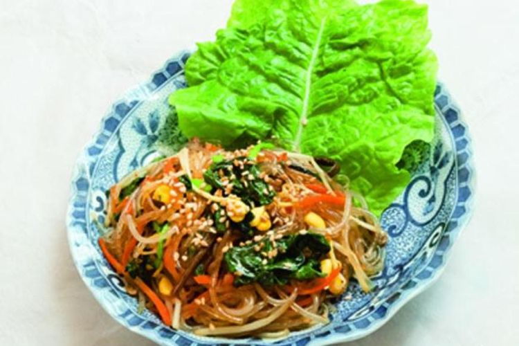 Japchae dari restoran ini cukup untuk porsi satu orang, cocok dinikmati sambil minum