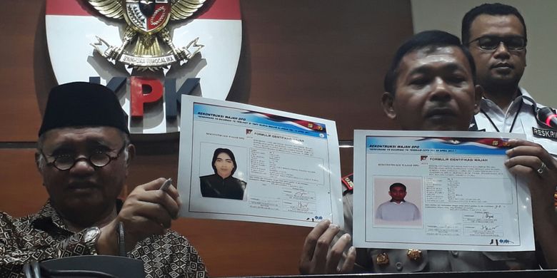 Ketua KPK Agus Rahardjo dan Kapolda Metro Jaya Irjen Idham Azis menampilkan sketsa pelaku yang diduga penyerang Novel Baswedan, Jumat (24/11/2017)(KOMPAS.com/ROBERTUS BELARMINUS)