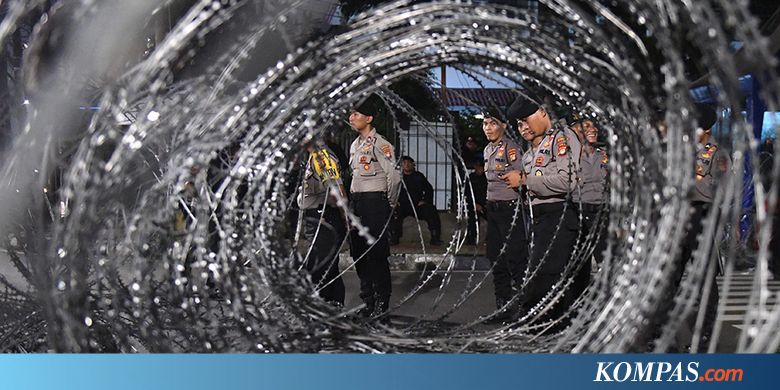 Jalan di Depan Gedung KPU dan Gedung DPR/MPR RI Masih Ditutup Hari Ini