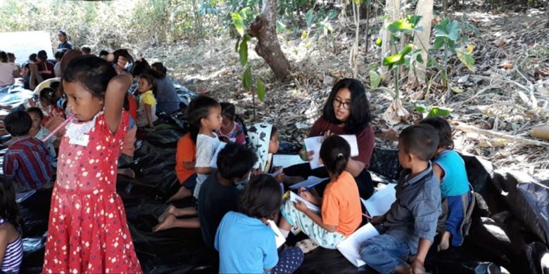 UGM mendirikan posko peduli bencana untuk korban gempa bumi Lombok di Gumantar, Kayangan, Lombok Utara. 