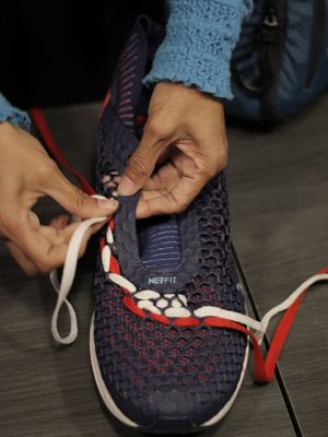 Puma Ignite Netfit, pengguna bisa berkreasi dengan berbagai bentuk ikatan tali