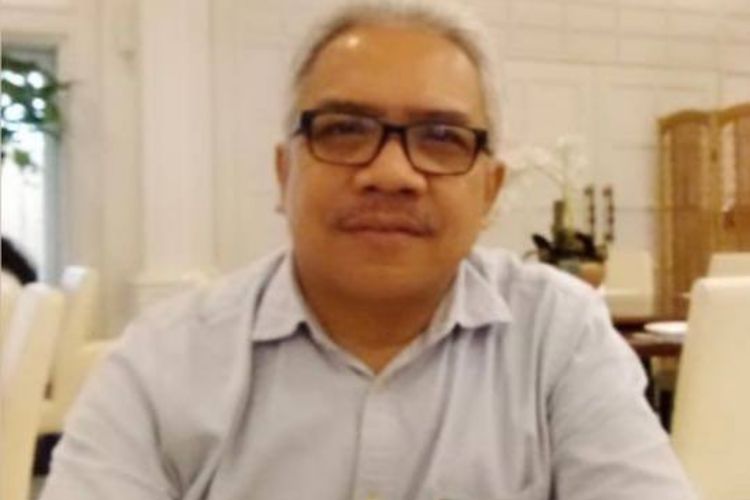 Kepala Dinas Ketenagakerjaan dan Transmigrasi Jawa Timur Himawan Estu Subagjo