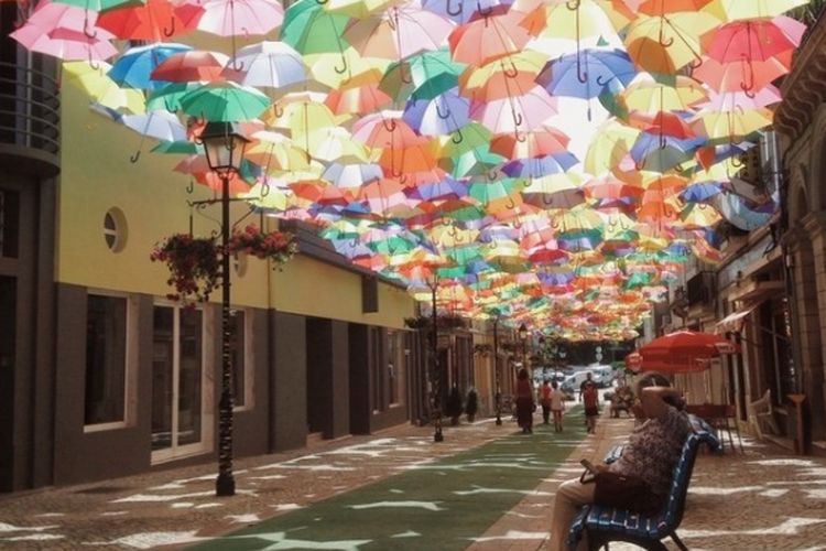 Águedas Umbrella Sky Project