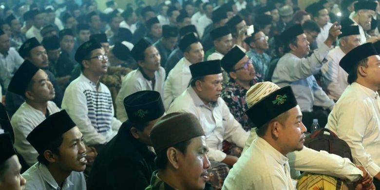 Ketua Umum Partai Kebangkitan Bangsa (PKB) terus meningkatkan konsolidasi pemenangan pasangan calon presiden Joko Widodo - KH Ma?ruf Amin. Bertempat di Gedung Pertemuan Kota Salatiga, Selasa (12/3/2019). 