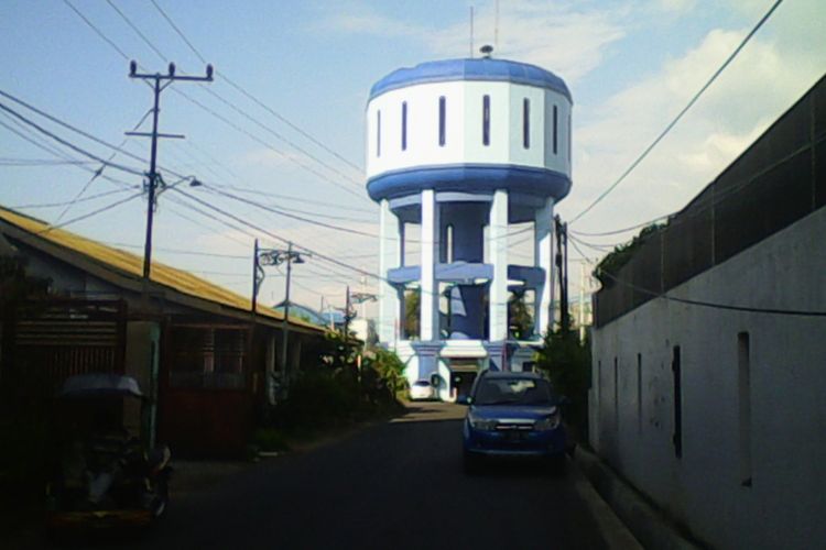 PDAM Makassar yang terletak di Jl DR Sam Ratulangi.