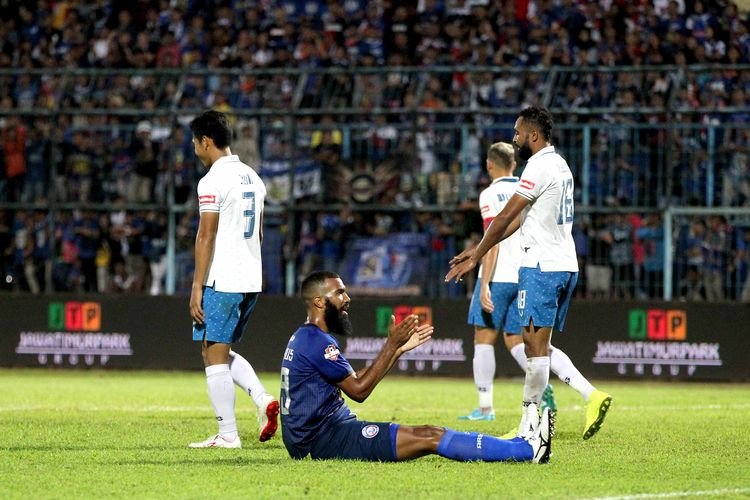 Pemain asing Arema FC dari Belanda, Sylvano Comvalius.