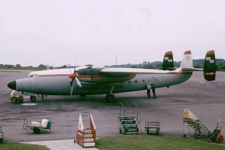 Seperti inilah bentuk pesawat Airspeed Ambassador yang jatuh di Muenchen saat membawa tim Manchester United pada 6 Februari 1958.