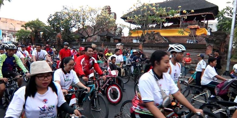 Pasar Rakyat Pasar Badung yang terletak ditengah kota Denpasar, Bali, pada Minggu (18/8/2019), menjadi titik start sekaligus finish Gowes Nusantara 2019 etape Gajahmada Heritage dalam rangka menyambut hari Kemerdekaan RI ke-74.