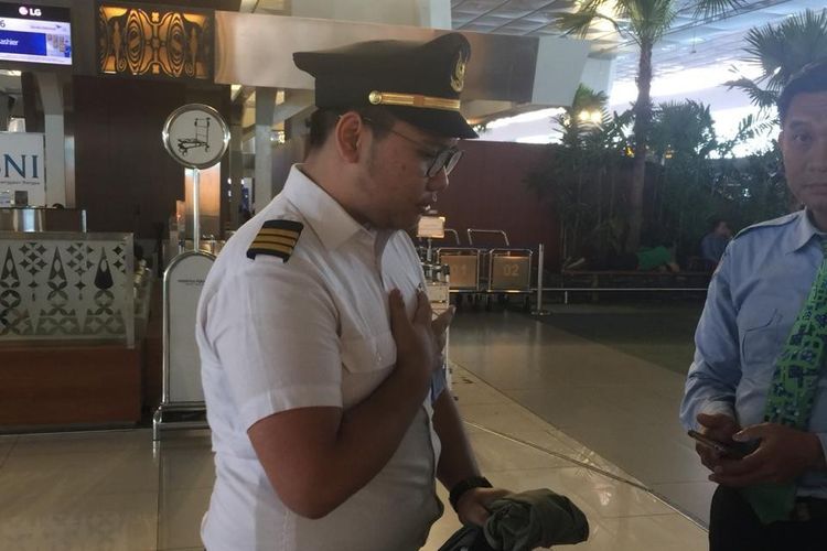 Pilot Garuda Indonesia Gadungan yang diamankan Polresta Bandara Soekarno Hatta pada Jumat (22/3/2019).